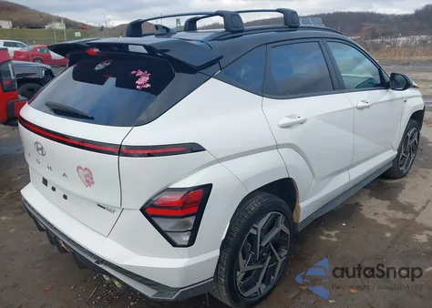 2024 Hyundai Kona N Line z USA, uszkodzony, nr VIN KM8HACA33RU166816